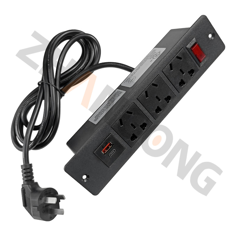 方形暗装3位五孔国标(212)配翘板过载开关带1USB+1TYPE-C黑色