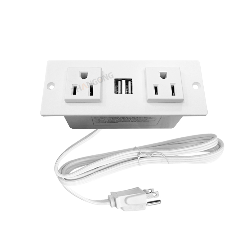 两位美标+2USB居中 白色